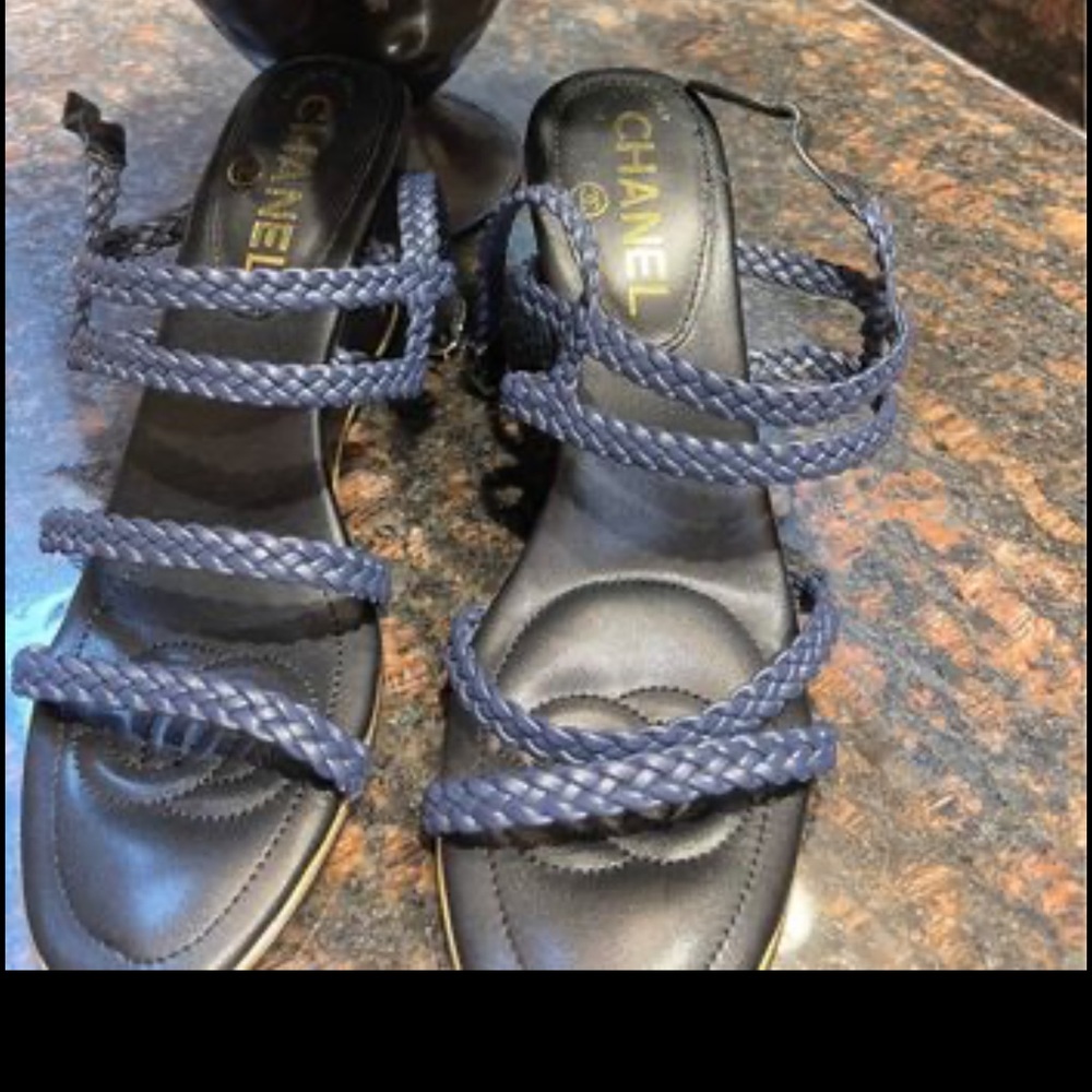 Beautiful Chanel wedge